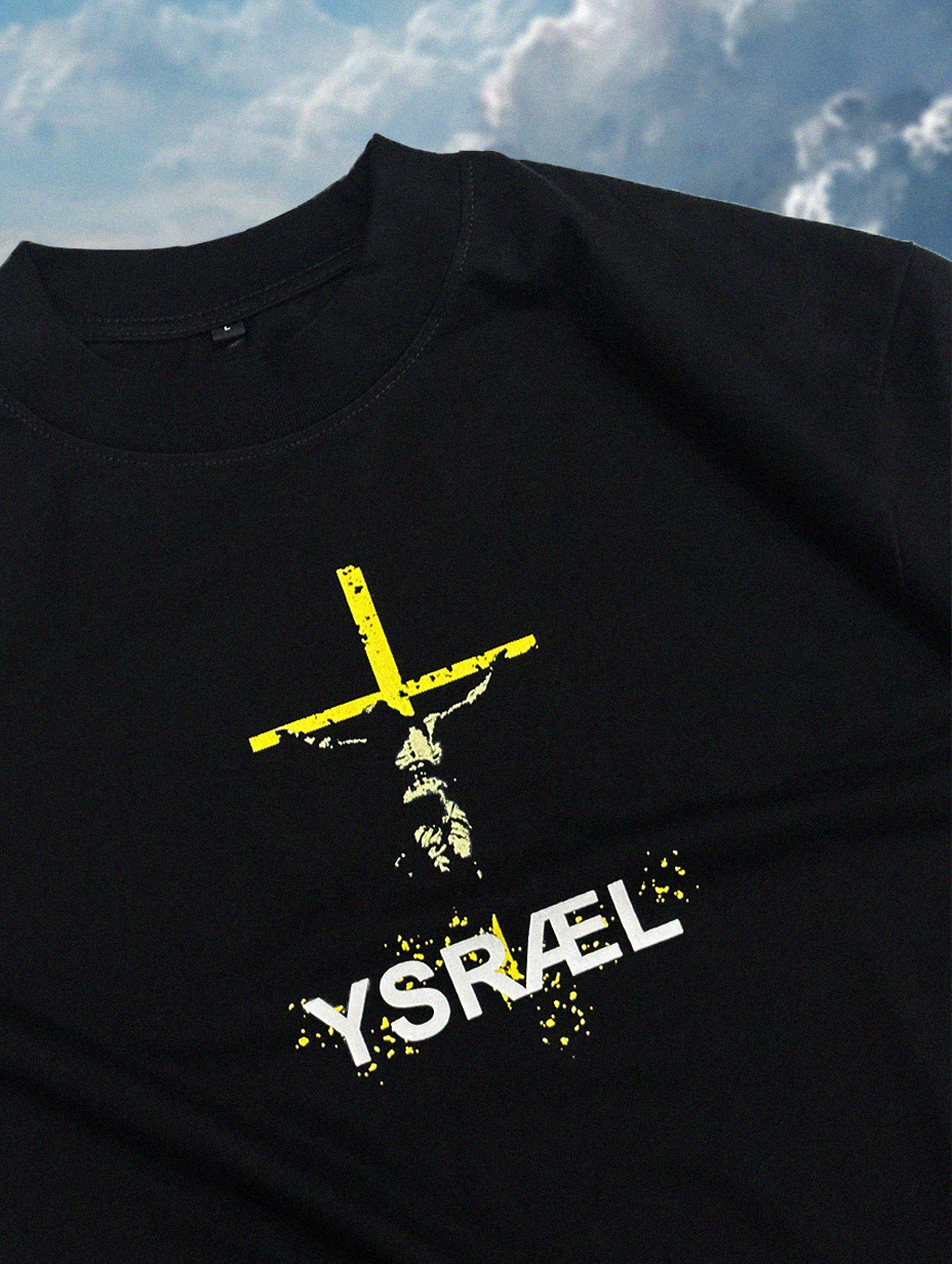 The Lamb Boxy Crop Tee Black