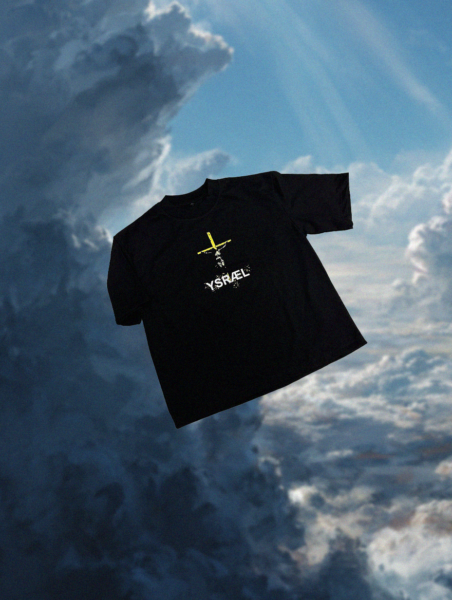 The Lamb Boxy Crop Tee Black